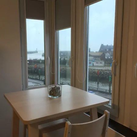 Bow Window Vue Sur Mer Apartmán