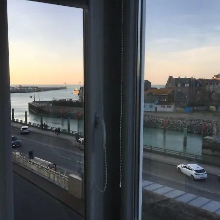 Bow Window Vue Sur Mer * Le Tréport